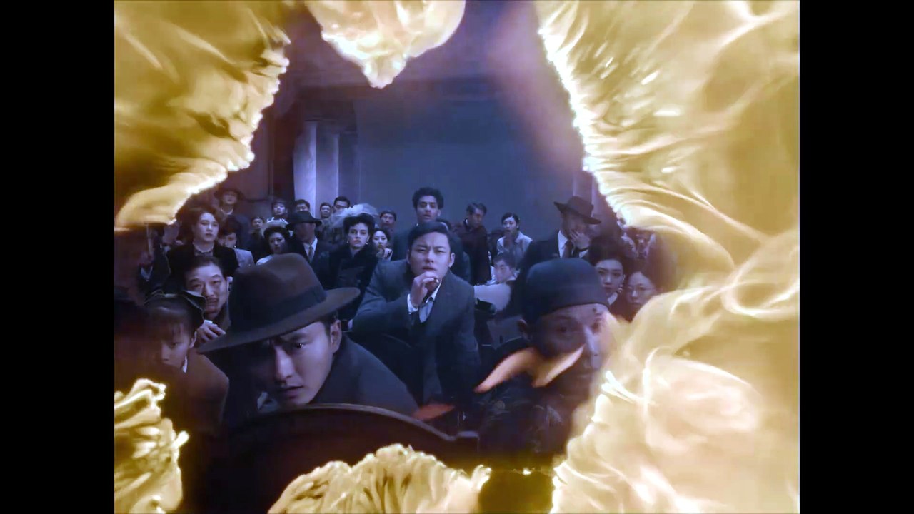 Resurrection, una clip del film (HD)