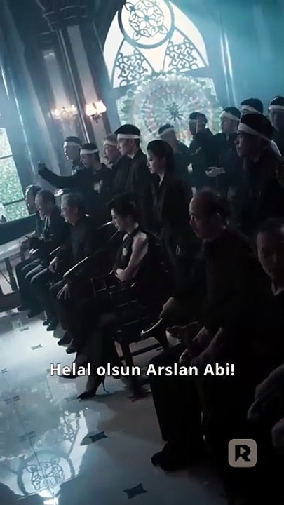 Cenazeden Doğan Patron (Dublajlı)