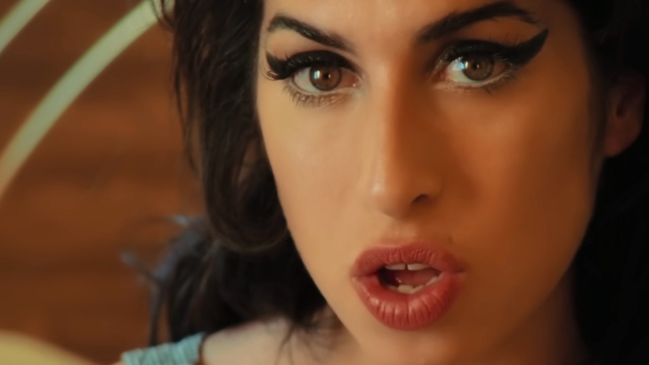 Mitch Winehouse loses High Court case over Amy Winehouse belongings auction dispute