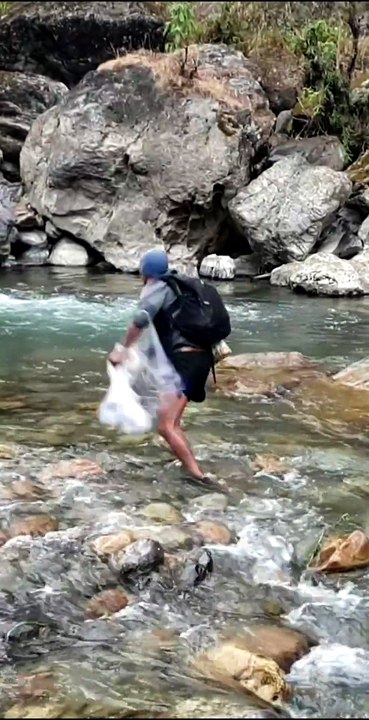 cast net fishing in Nepal |