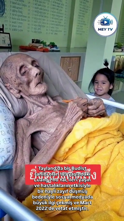 Tayland'da bir Budist rahibi olan adam