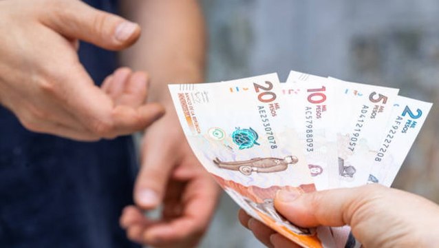 Tip legal: ¿Quien le hizo aportes continuos a una persona puede después pedirle alimentos?