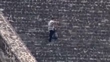 Moment gunman opens fire on tourists at Mexico pyramids