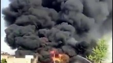 Massive Explosion & Fire at Chemical Factory Near Gatti Railway Station Faisalabad | Breaking News Pakistan