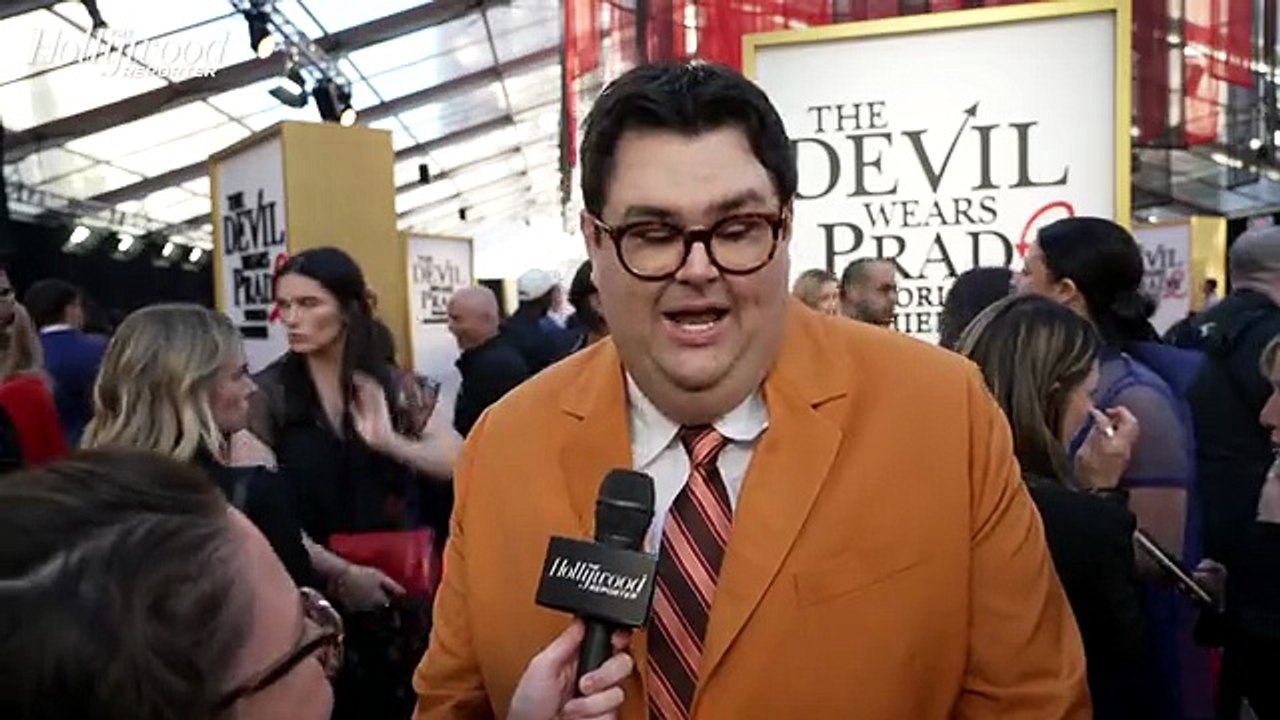 Caleb Hearon Shares His First Day on Set of 'The Devil Wears Prada 2' as Meryl Streep's Assistant | THR Video