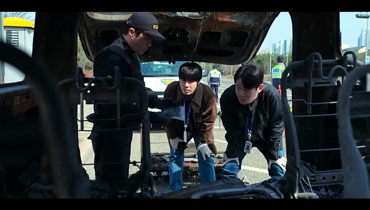 Bloodhound season 2 episode 2 Hindi dubbed full latest Korean series