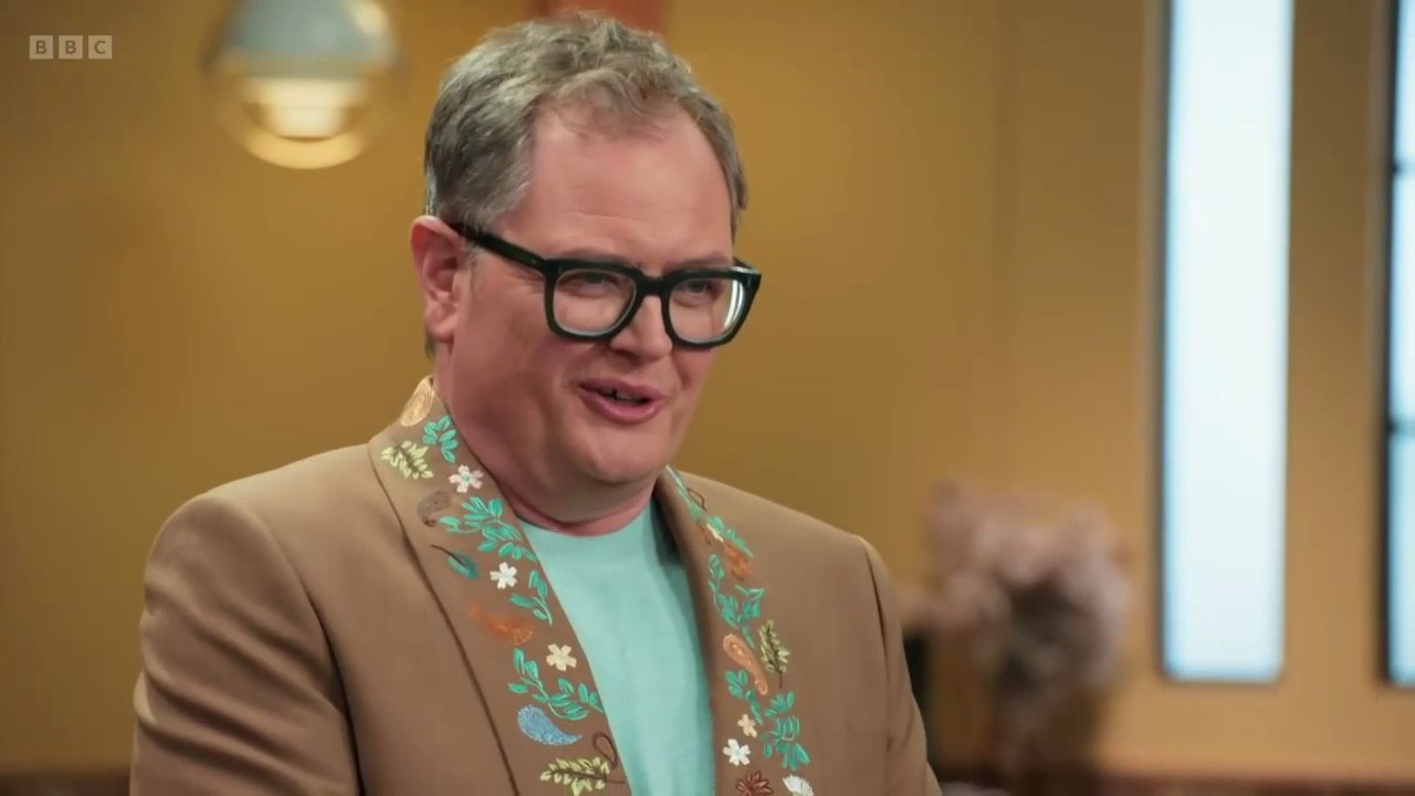 S07E01 2026