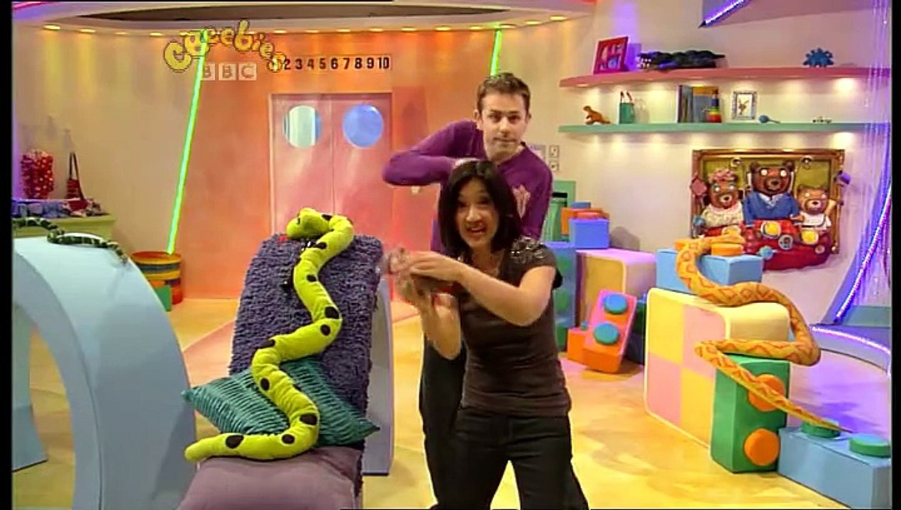 Show Me Show Me - Series 1 Episode 15 - Snakes and Spaghetti