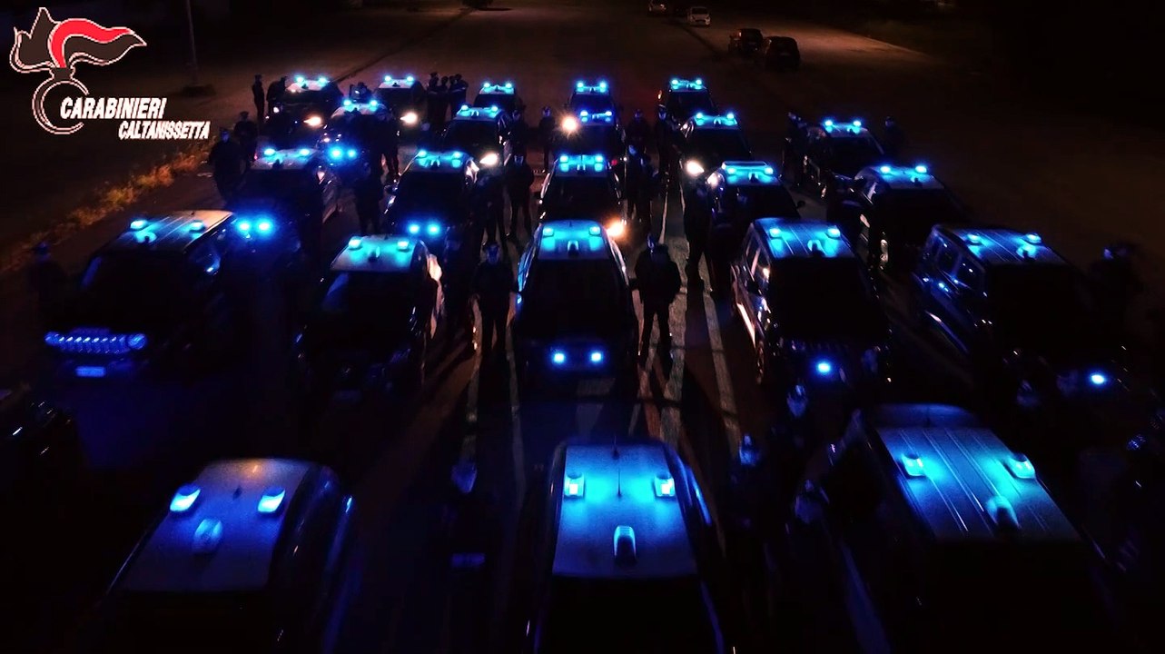 Il video del blitz antimafia a Niscemi, 35 arresti