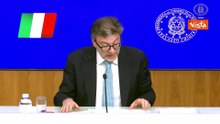Approvato il Def, Giorgetti: Abbiamo adeguato il Pil, nel 2026 da +0,7% a +0,6%
