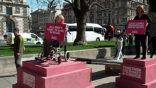 ‘Living statues’ highlight assisted dying bill fears