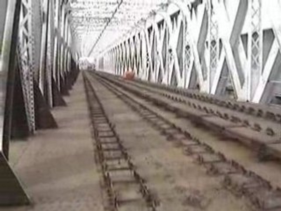 OISSEL : LA FIN DE L'ANCIEN VIADUC SNCF