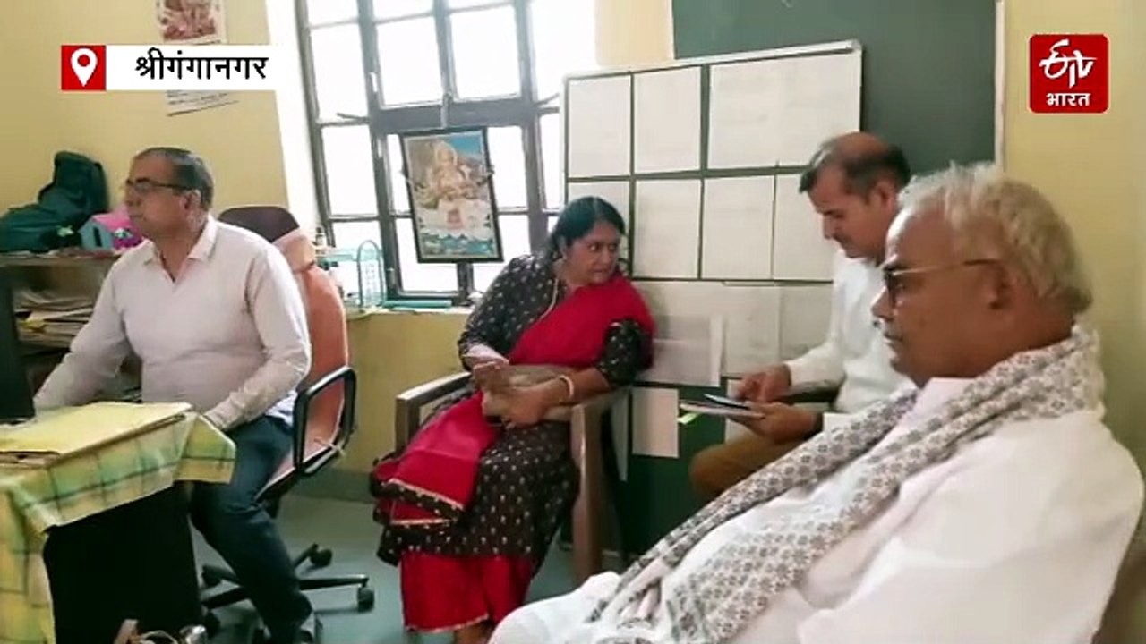शिक्षा मंत्री का स्कूलों का औचक निरीक्षण: स्कूल से प्रिंसिपल गायब, 700 की आबादी में महज 32 छात्र