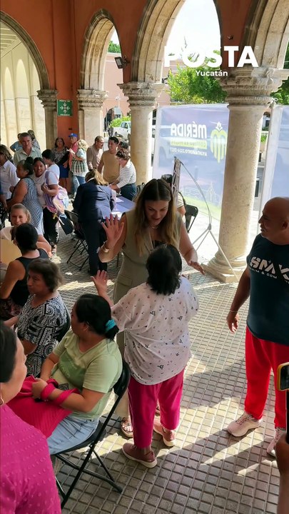 La alcaldesa Cecilia Patrón atiende demandas en el “Miércoles Ciudadano” en Mérida
