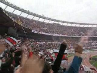 RIVER CAMPEON 2008 Début du match