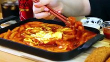 ASMR MUKBANG | Mozzarella Cheese Stick, Tteokbokki, Fried Chicken, Fire Noodles Spring Rolls