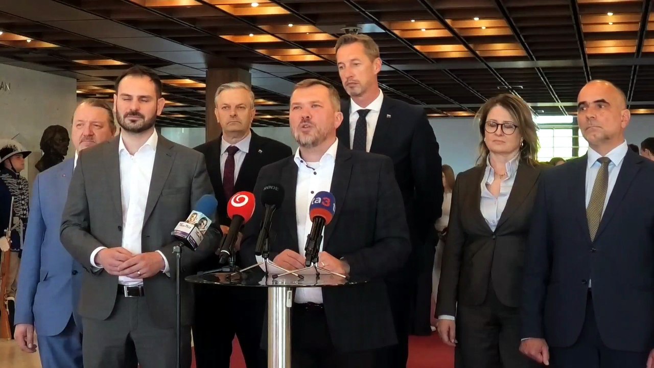 ZÁZNAM: Opozícia kritizuje zlyhanie v PPA, vyzýva na odstúpenie ministra aj vlády