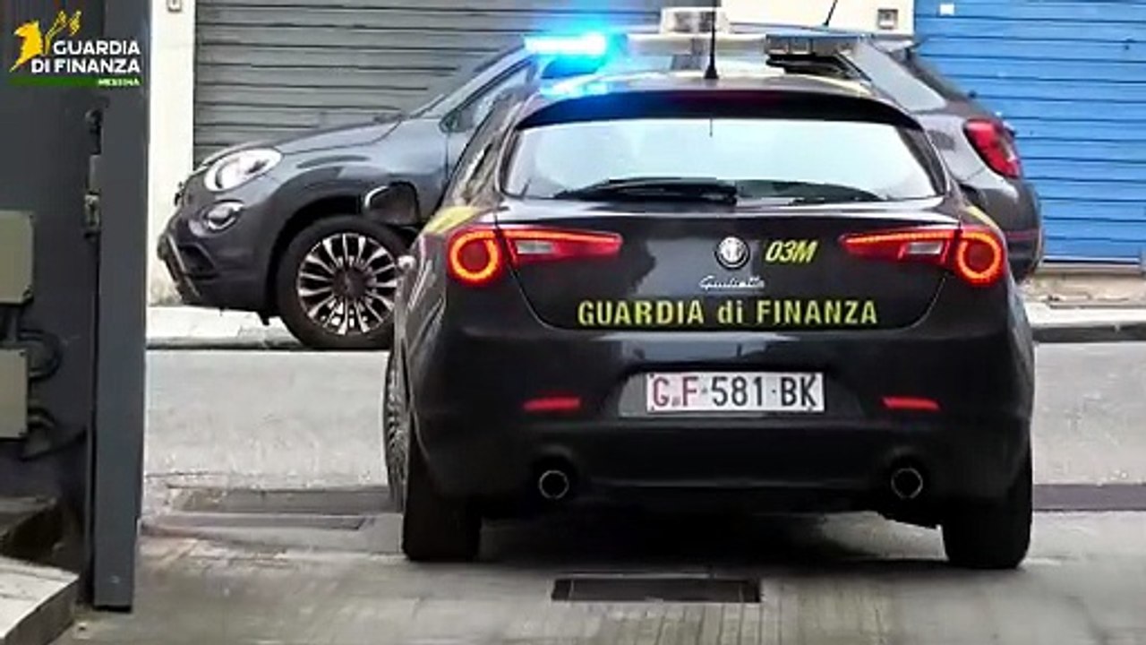 Truffe online, sei arresti a Messina