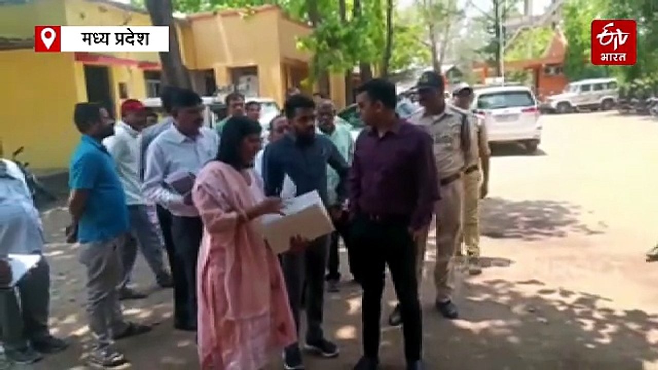 43.2 डिग्री में फीडबैक लेने निकले कलेक्टर, किसानों का टपकता पसीना देख बदला तुलाई का समय