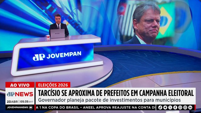 Tarcísio intensifica aproximação com prefeitos de olho na reeleição