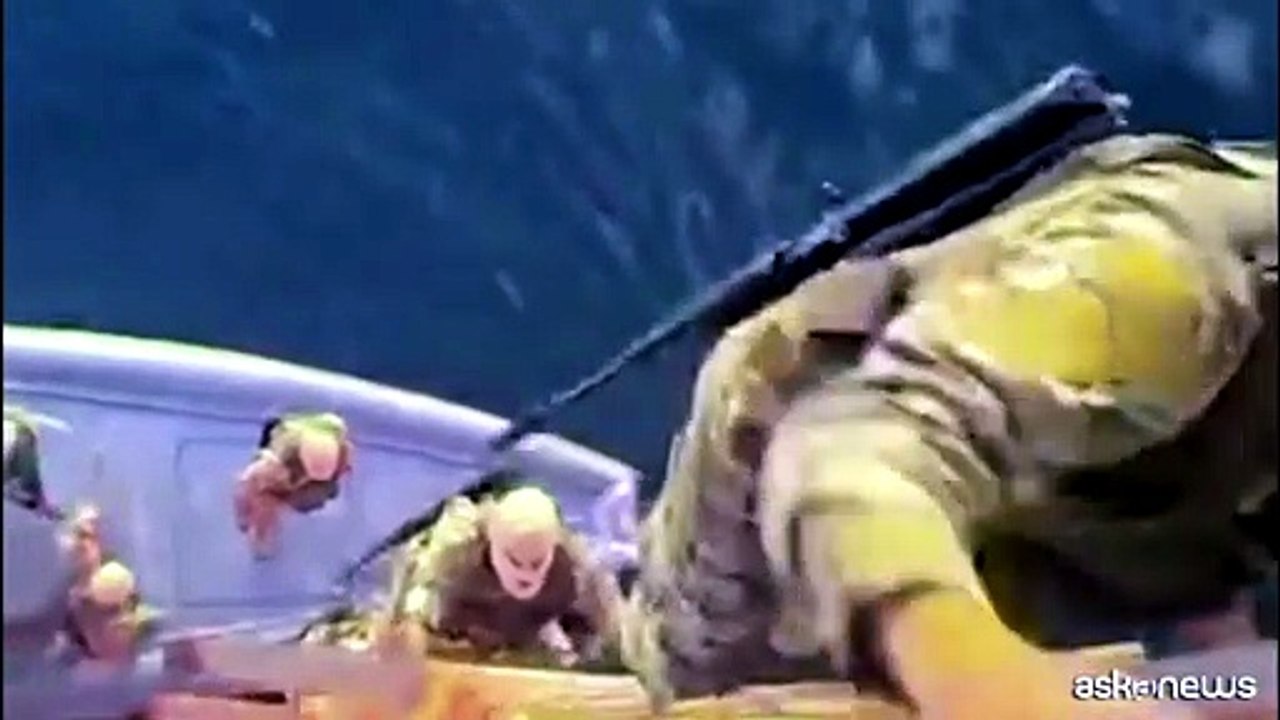 Hormuz, pasdaran diffondono immagini del sequestro di due navi cargo