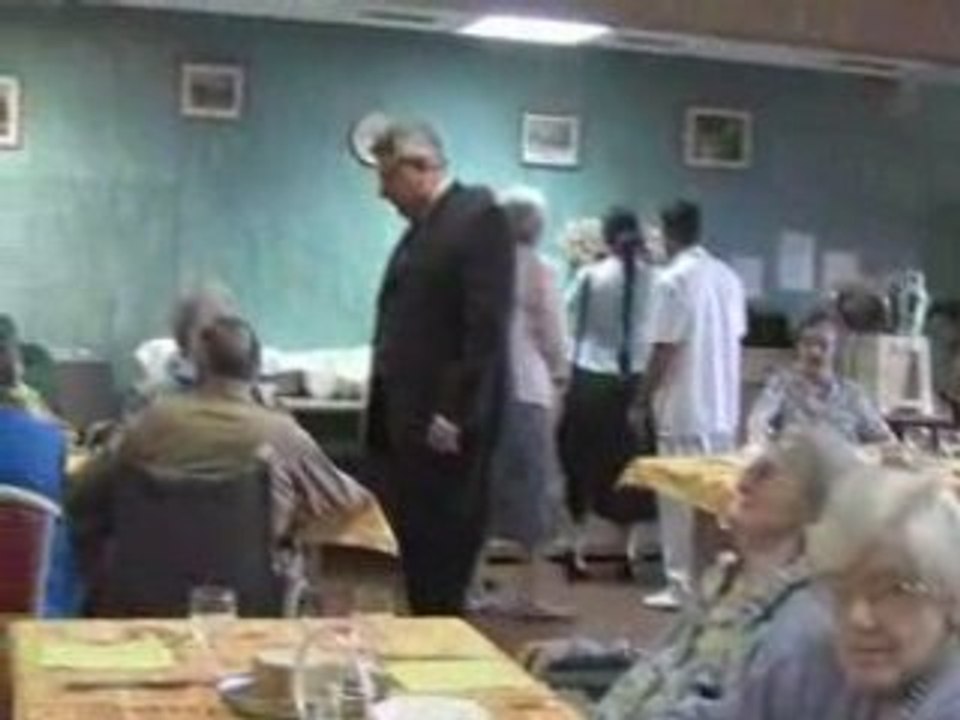 Visite aux mamans à la Maternite du Cateau