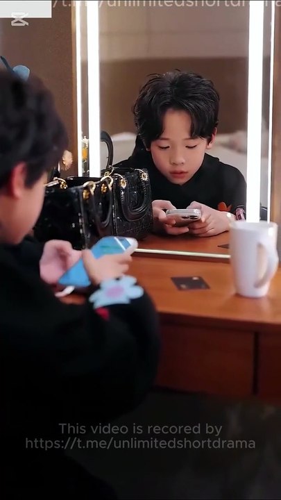 Burning Hearts / The CEOs Twin Surprise / Runaway Mom, Milliardär Zwillinge / Whispers of facility's Romance / Twins Wiedervereint: Mr. Hawke blazing lover / The runaway Zwillingsschatz | Ganzer Film Deutsch