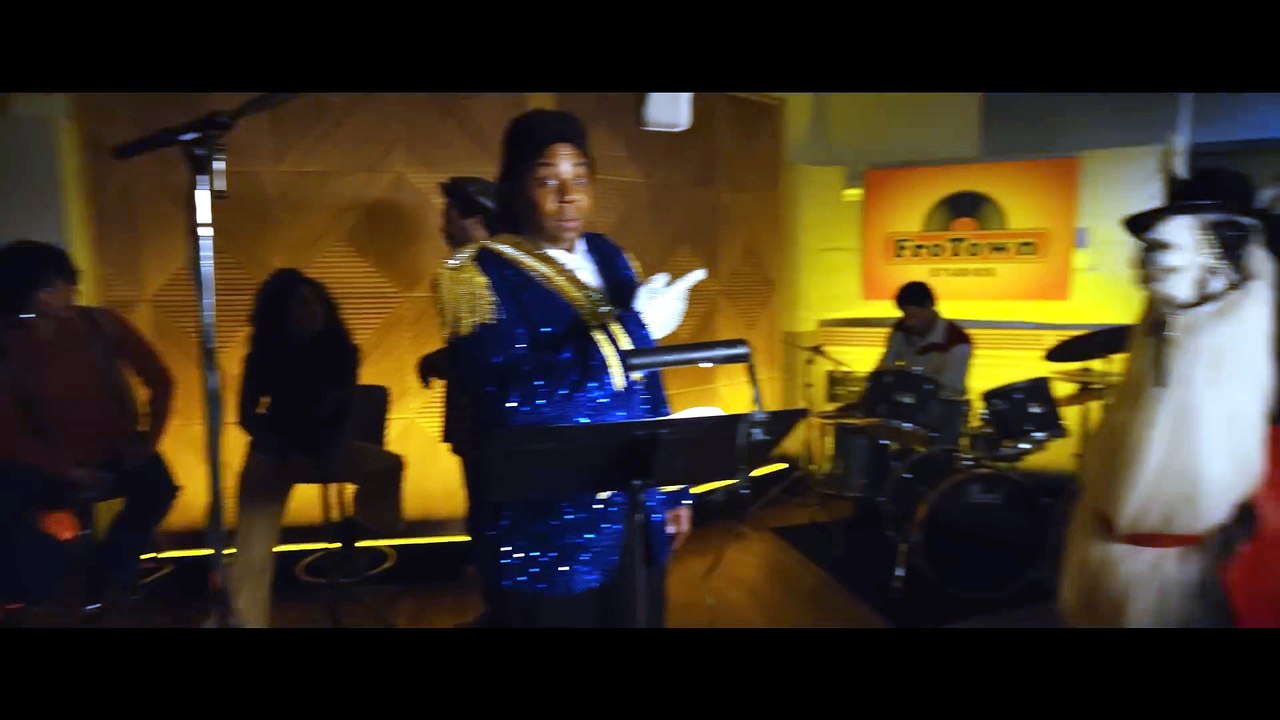 Todo Mundo em Pânico | Trailer Dublado | Michael