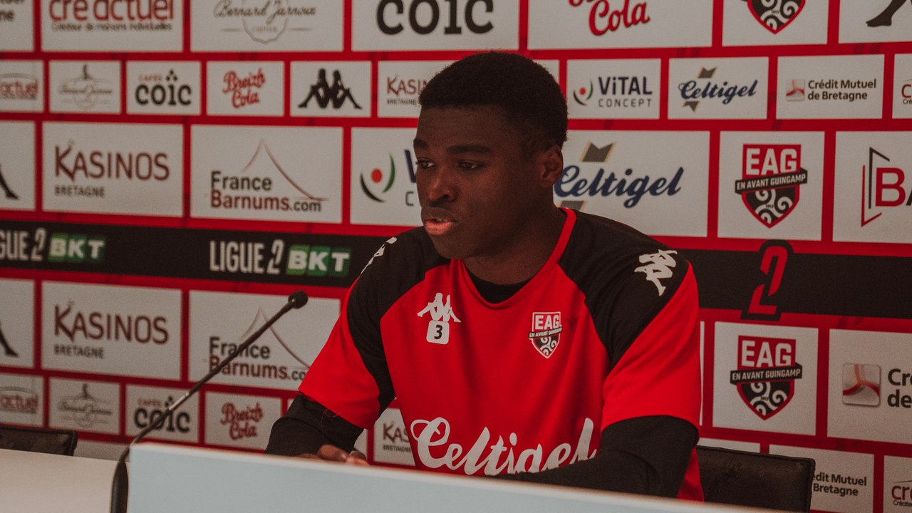 Red Star - EAG : le point presse de Jérémie Matumona