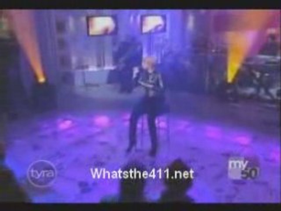 Mary J. Blige - Hurt Again (Live On Tyra)