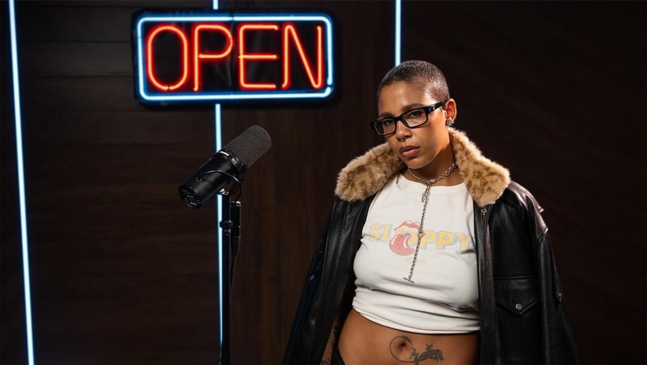 Tokischa “LOLA” (Live Performance) | Open Mic