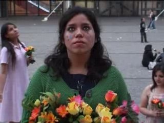 sandritacolonia: "asi rotita,soy tu santita..."