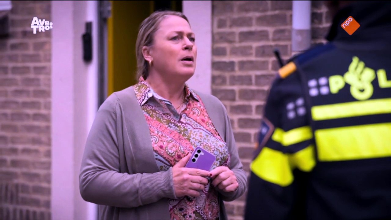 Flikken Maastricht seizoen 20 aflevering 8 Helemaal onderaan