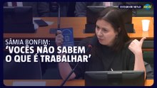 Sâmia Bonfim mostra carteira de trabalho e critica defensores da escala 6x1 em CCJ