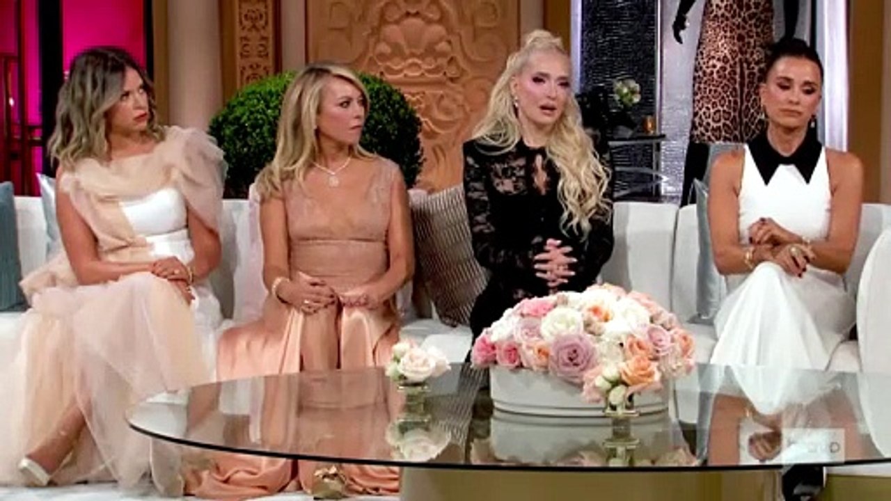 The Real Housewives of Beverly Hills S15E19