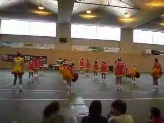 Groupe pom pom et baton