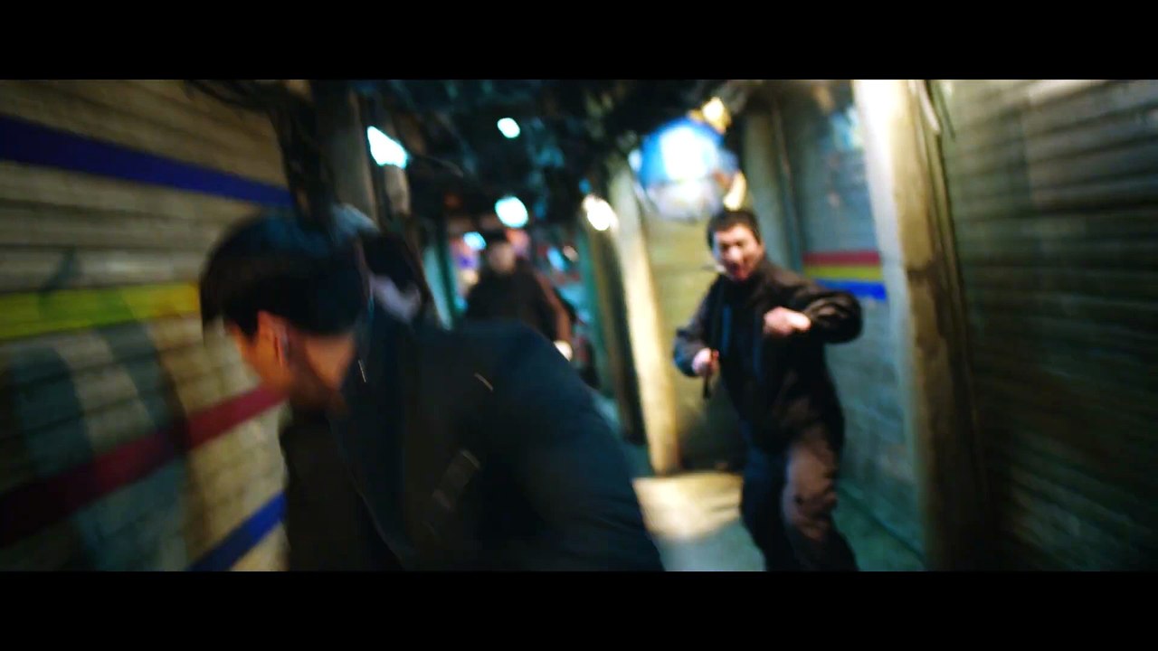 Olhos Frios (LEGENDADO)