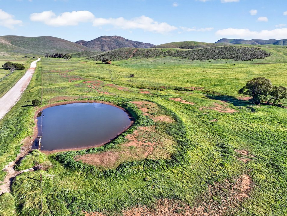 Flinders Ranges SA grazing farm with historic landmark.