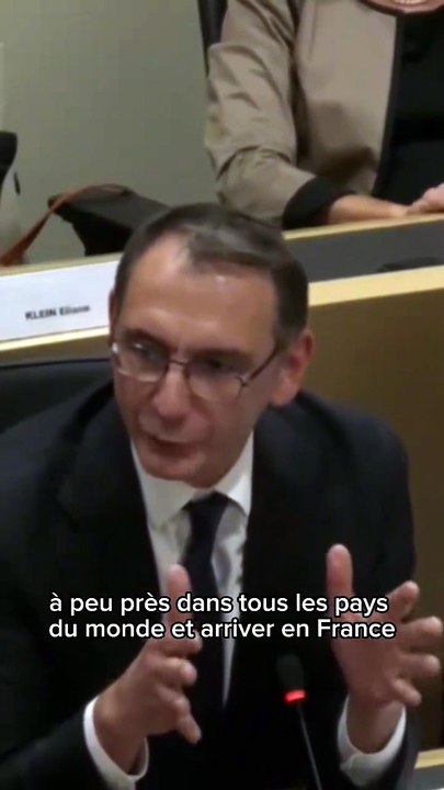 Politiciens fautifs ("À qui la faute" ???)