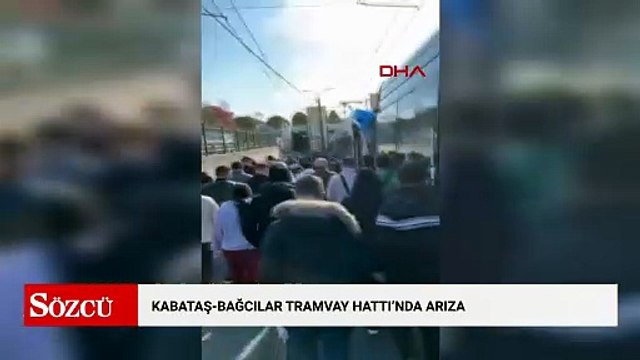 Kabataş-Bağcılar Tramvay Hattı'nda yaşanan arıza nedeniyle seferler aksadı; yolcular raylarda yürüdü