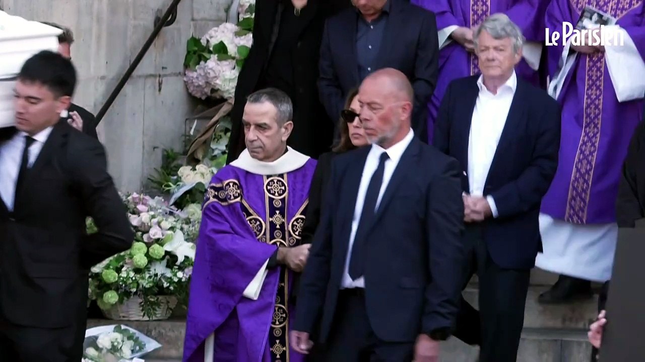 Mort de Nathalie Baye : le dernier hommage à Saint-Sulpice