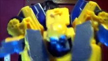 TRANSFORMERS: Dark of the Moon Nitro BUMBLEBEE Canadia' Reviewer Ep.176