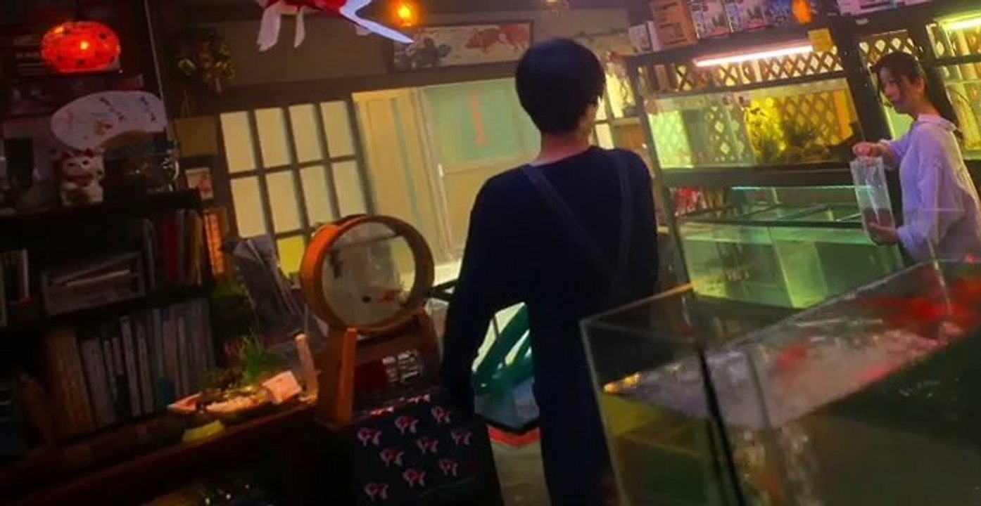 Fishbowl Wives S01 E05