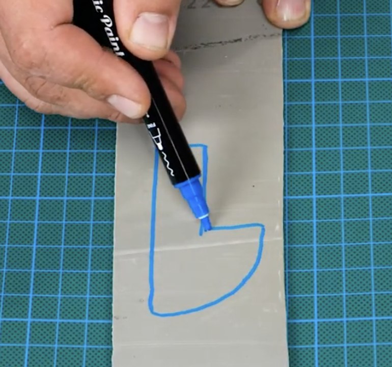 Creating a lock system from a plastic pipe