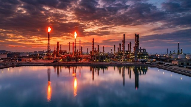 Collapse of Iran Nuclear Negotiations — Hormuz Shutdown Could Drive Oil to $150 and Impact Americans