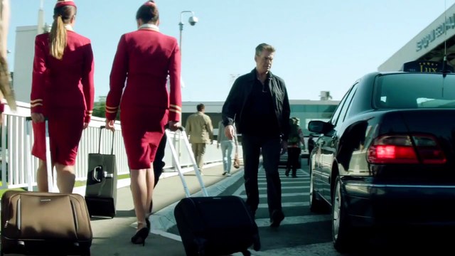 The November Man 2014 thriller action movie is explained in Hindi Urdu. The American action thriller movie “November Man” story summarized with full ending in हिन्दी explanation.