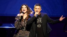 Alejandro Sanz se burla de Laura Pausini durante show