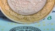 Peso mexicano se aprecia frente al dólar a la espera de noticias sobre diálogos en Oriente Medio