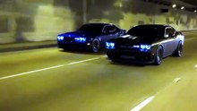 Dodge Challenger: 5.2L V8 Engine Power & Full Details! 🏎️🔥