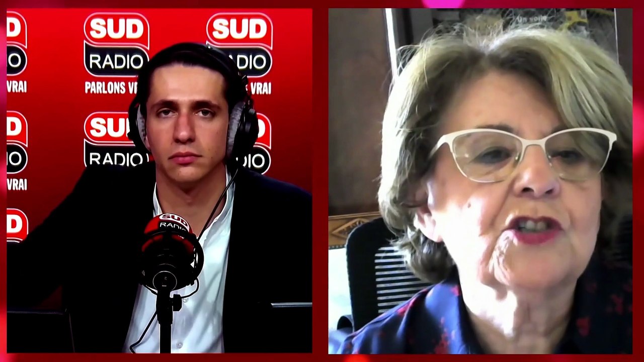 Foot féminin : "Elles jouent le même football, elles méritent les mêmes droits"